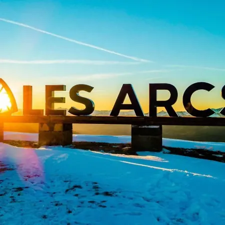 Skis Aux Pieds A Arc 1800, 5 Pers, Proche Commerces Et Remontees - Fr-1-411-243 Apartment